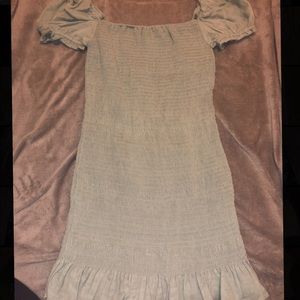 Puffy sleeve size small dress